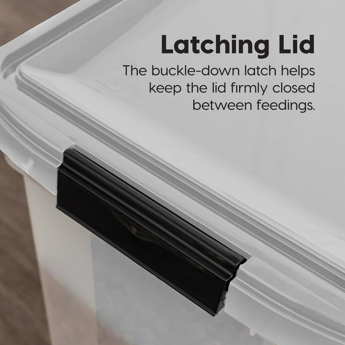 Dog Food Storage Container Up to 10 lbs Q5623