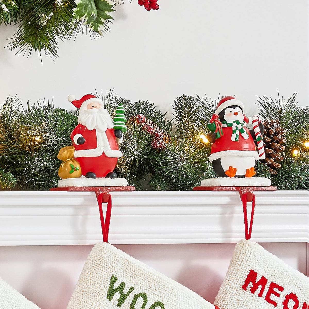 Set of 3 Christmas Stocking Holders A809556